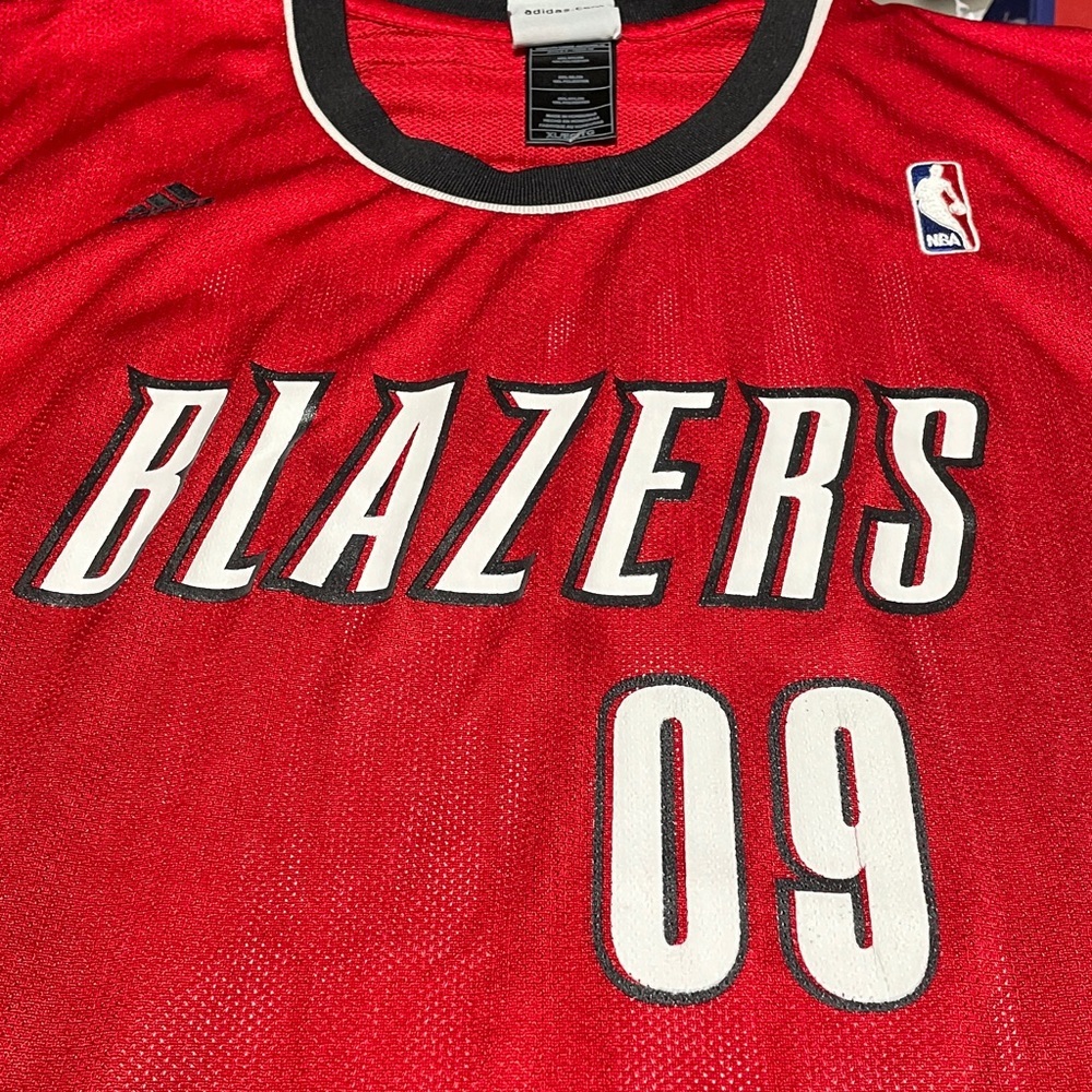 Adidas Portland Trailblazers Red and Black Jersey - Picture 4 of 8